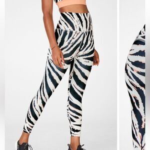 Fabletics PureLuxe Ultra High-Waisted 7/8 Legging